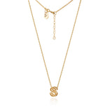 Collar con la letra S