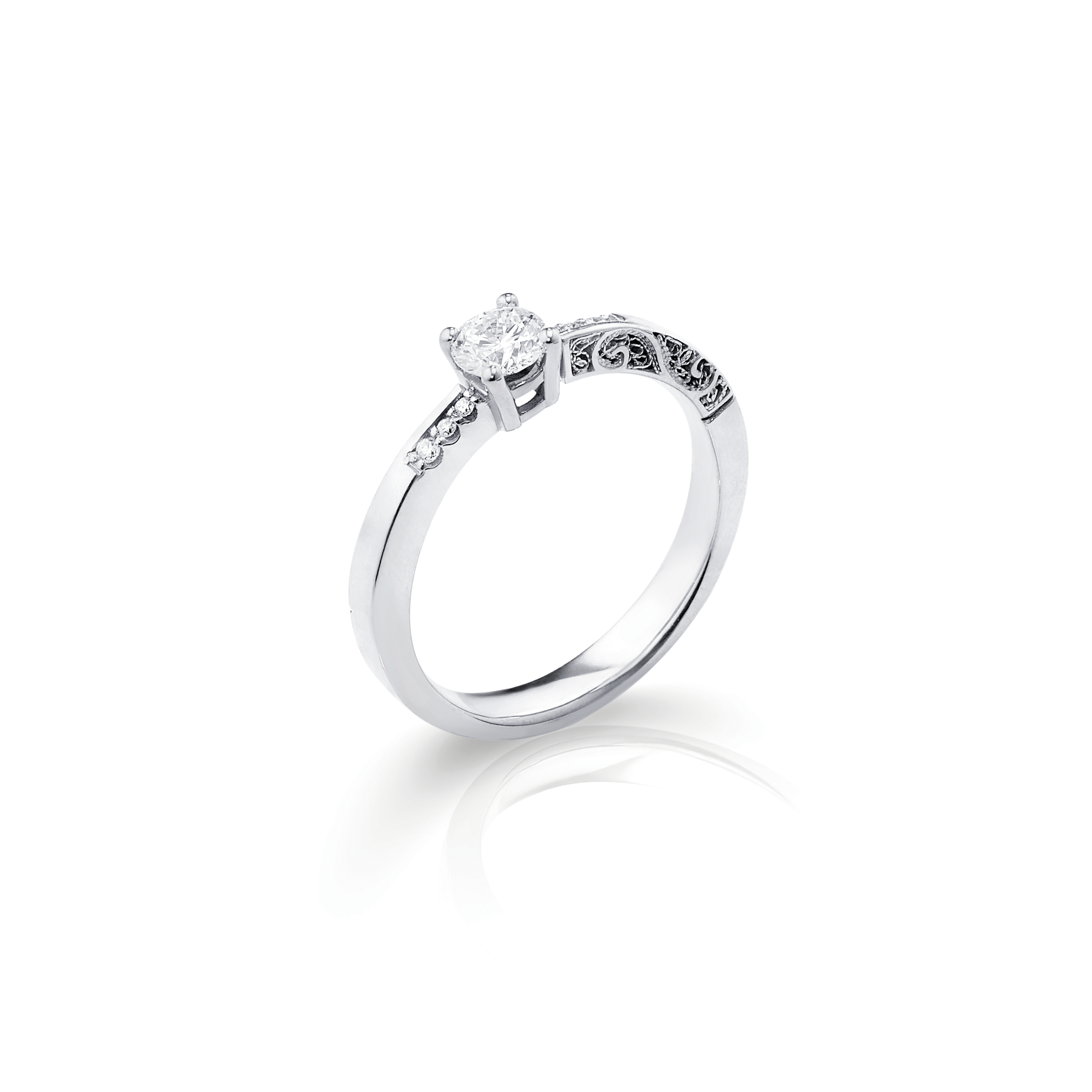 Anel Filigrana Diamantes Ouro Branco 0,05 CT + GIA 0,33 CT Joalharia do Carmo