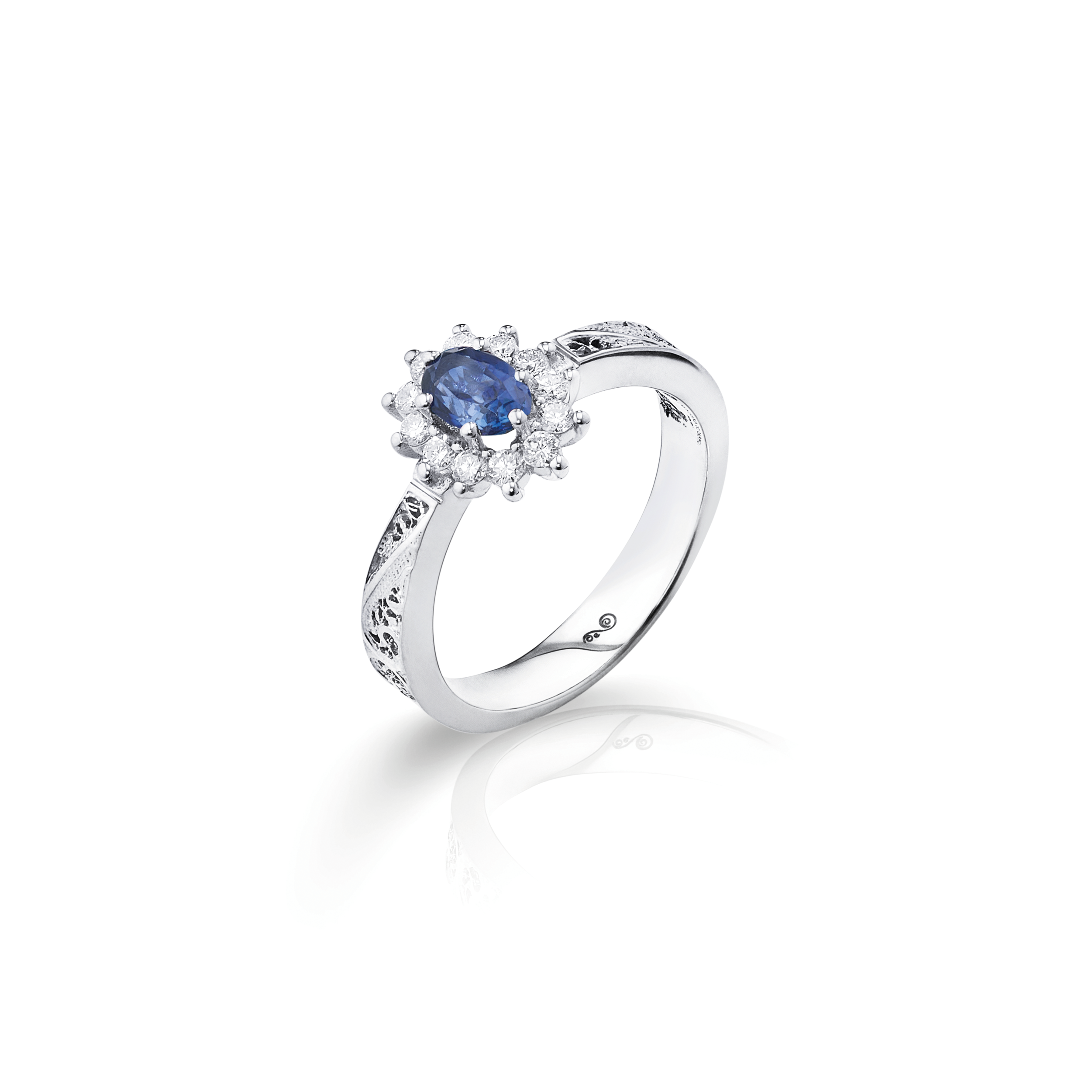 Anel Filigrana Diamantes Ouro Branco 0,30 CT  + Safira 0,35 CT Joalharia do Carmo